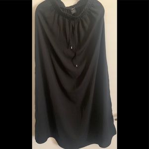 Black skirt size s